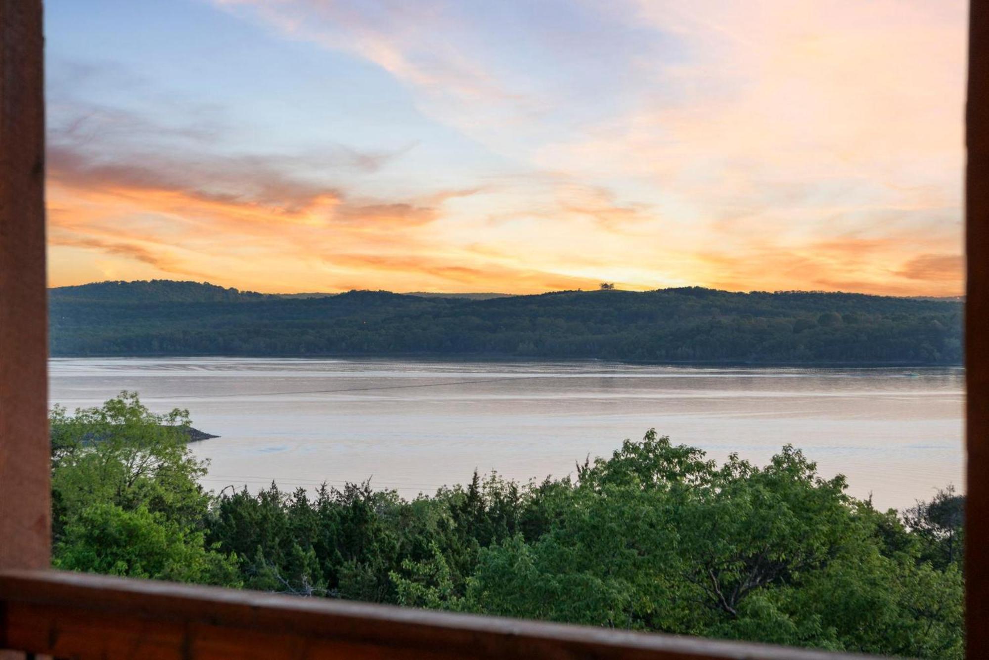 Chateau On The Cove Branson Eksteriør bilde