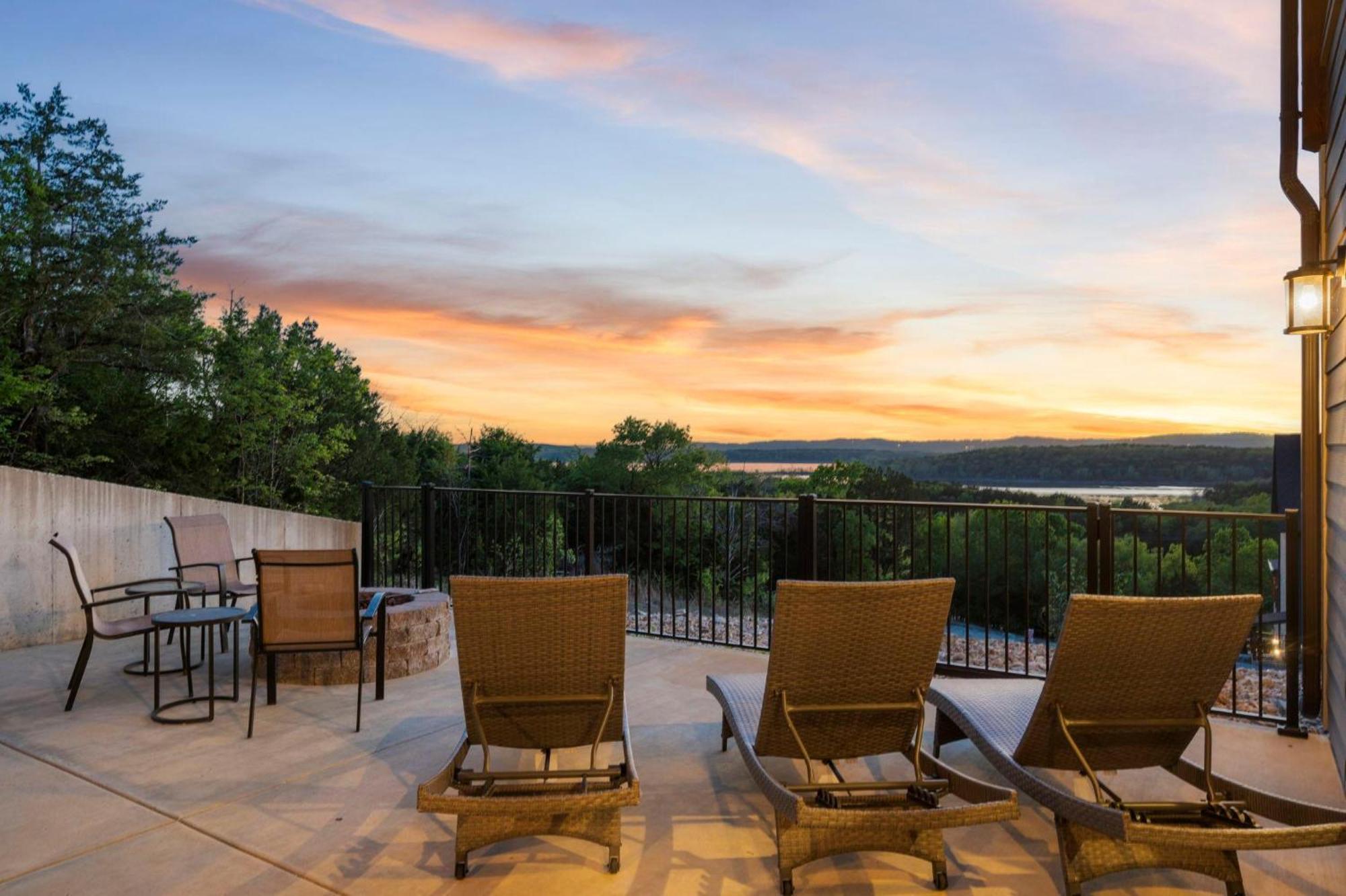 Chateau On The Cove Branson Eksteriør bilde